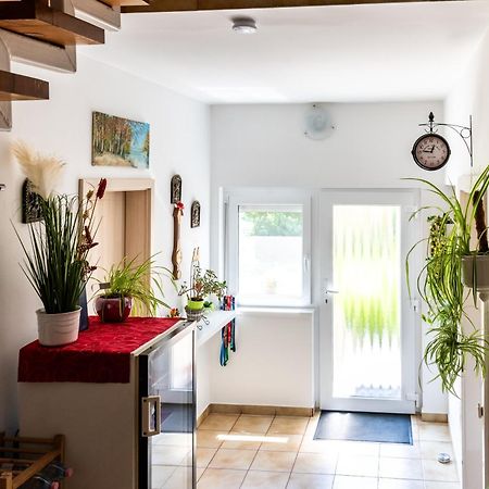 Magdalena Apartmanhaz Кестхей Экстерьер фото