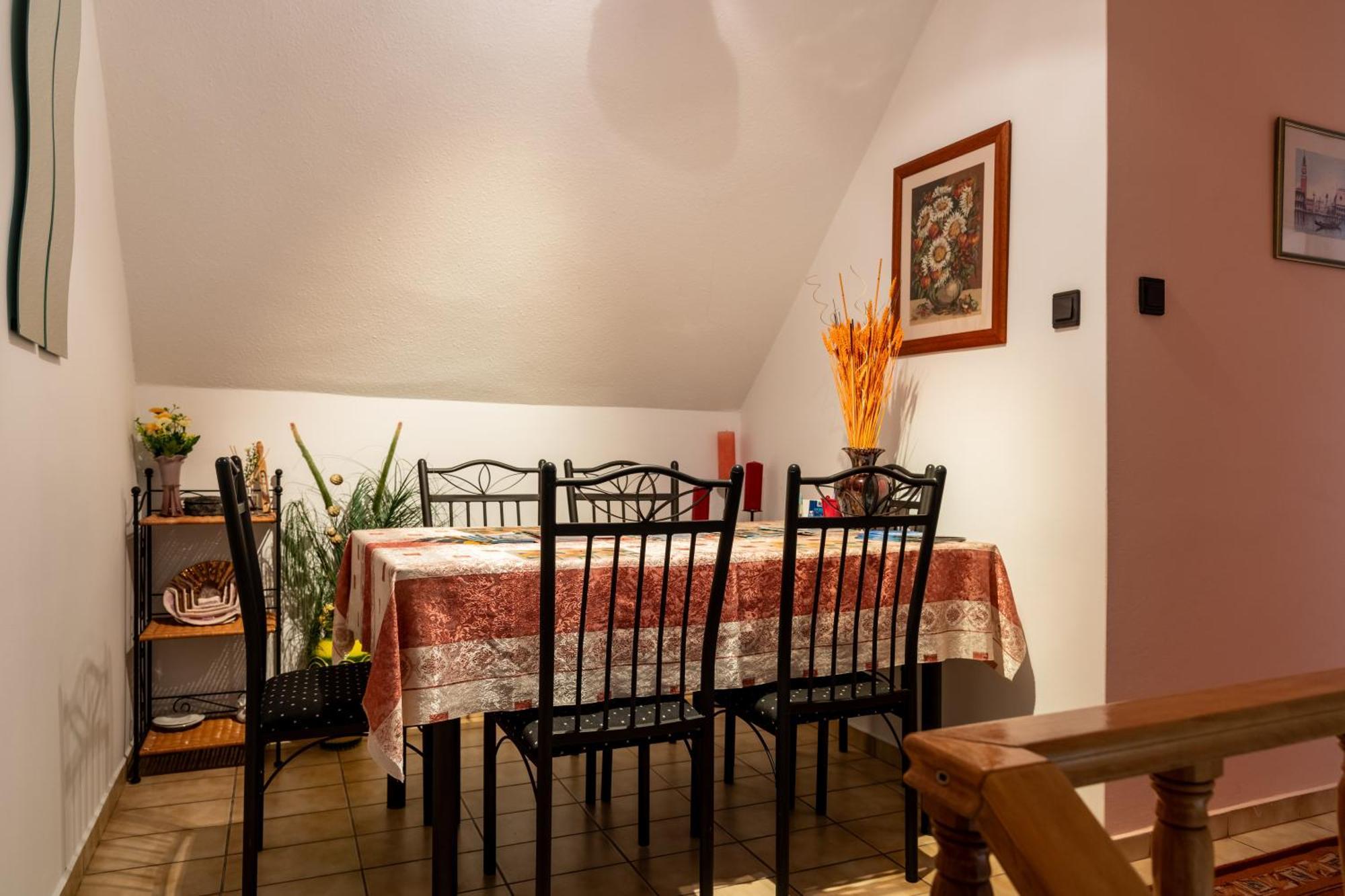 Magdalena Apartmanhaz Кестхей Экстерьер фото